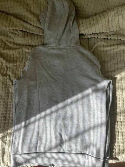 Продам кофту сіру