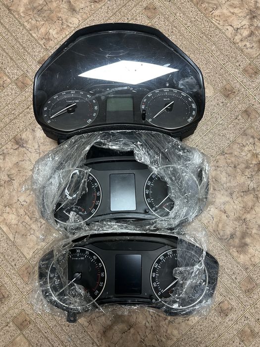 Приборна Панель 1.8 1.9 2.0 Skoda A5 Шкода А 5