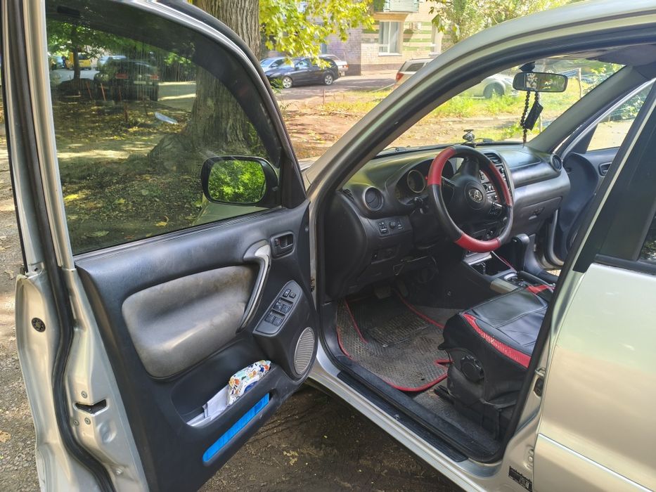 Toyota RAV 4 продам