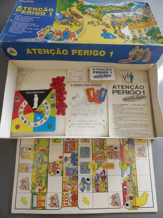 Jogos de tabuleiro Majora incompletos