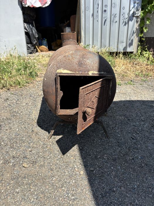 Буржуйка рабочая большая дровяная печь