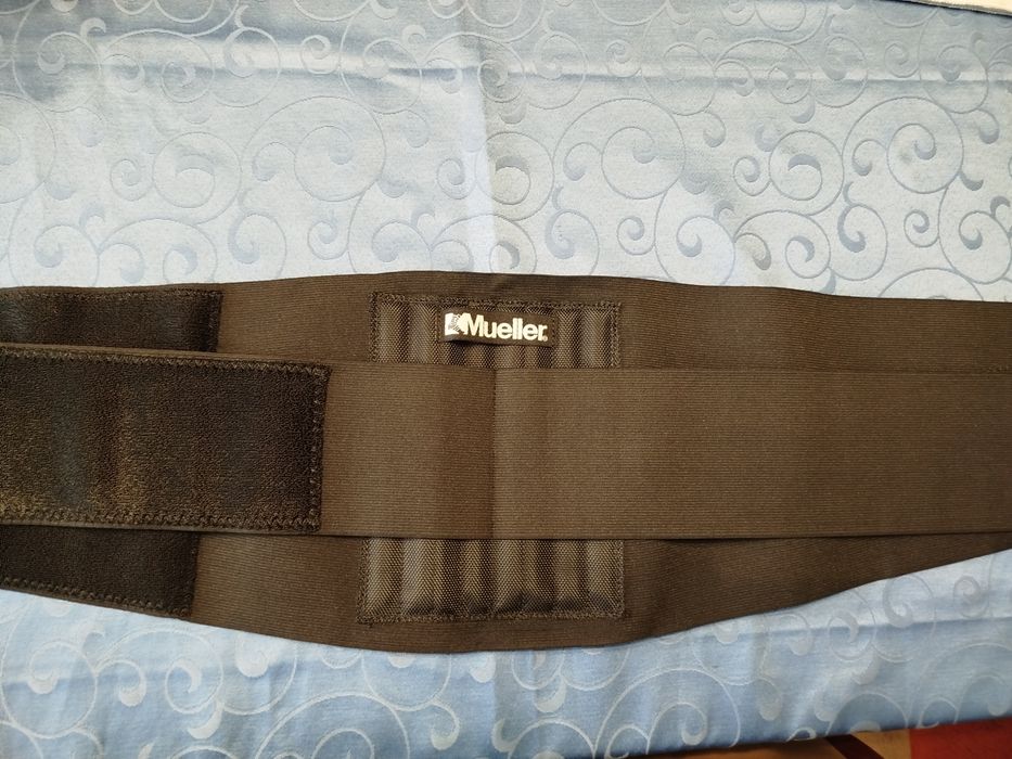 Corretor lombar novo sem uso