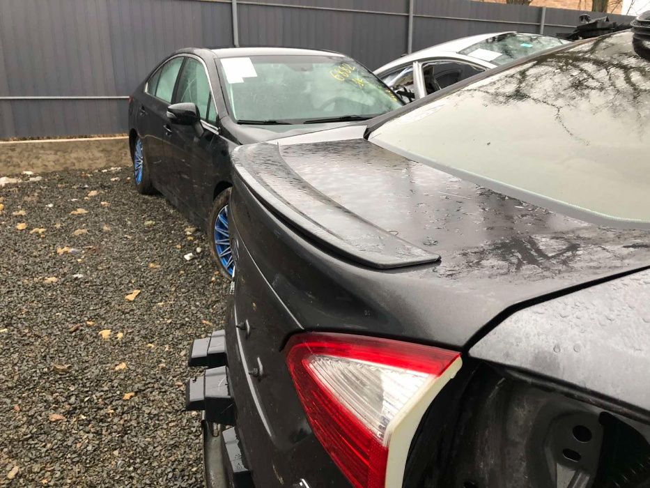 Ford Fiesta USA mk7 2014-2015-2016-2017-2018-2019 крышка багажника