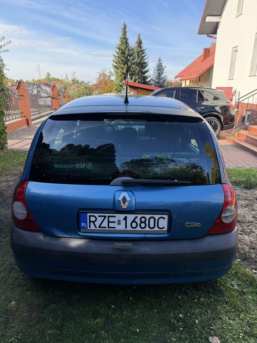 Renault Clio 1.4 2001r.