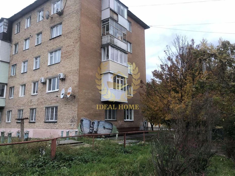 Продам трьохкімнатну квартиру, 5 поверх, Фастів