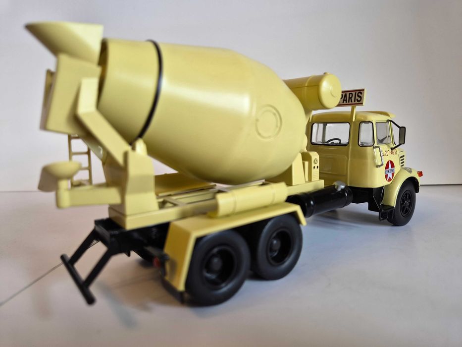 Berliet PMH 12 6x4 (1969) – Model 1:43 – Hachette – Kultowe ciężarówki