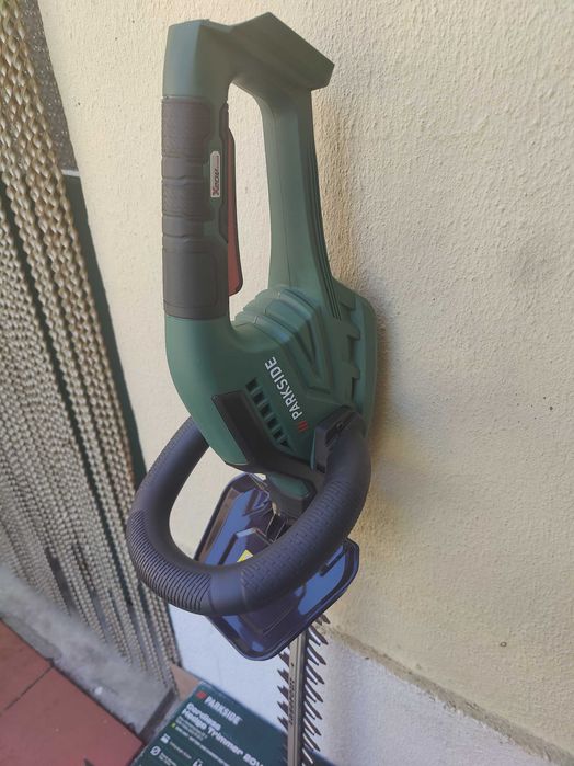 máquina de cortar arbustos parkside
