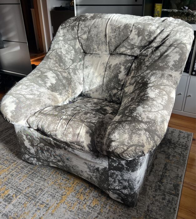Duży wygodny fotel wypoczynkowy wym. 90x90x90cm