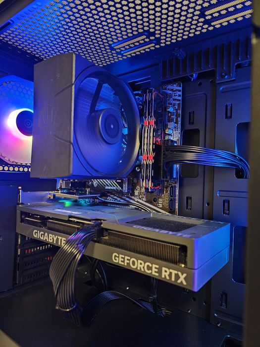 Komputer gamingowy ,Ryzen 5 5600,rtx 4060ti,32gb ddr4,1tb ssd m2,600w