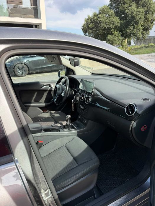 Mercedes-Benz B 180 CDi BlueEfficiency