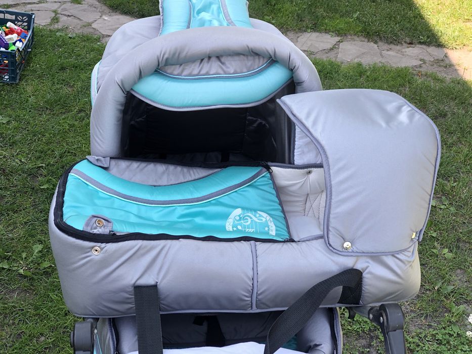 Коляска-трансформер