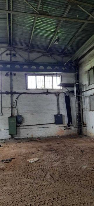 Здам в оренду складські та виробничі приміщення. Поділ.