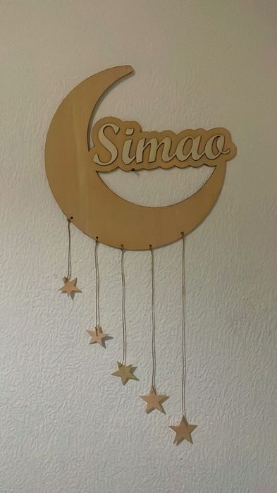 Trabalho personalizado para decorar o quarto do vosso bebé