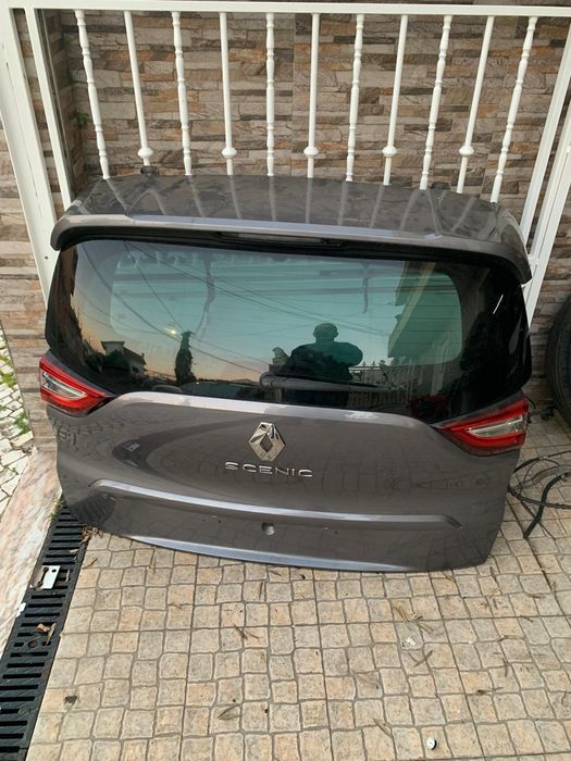 Tampa Da Mala Renault Grand Scenic Completa Em Bom Estado