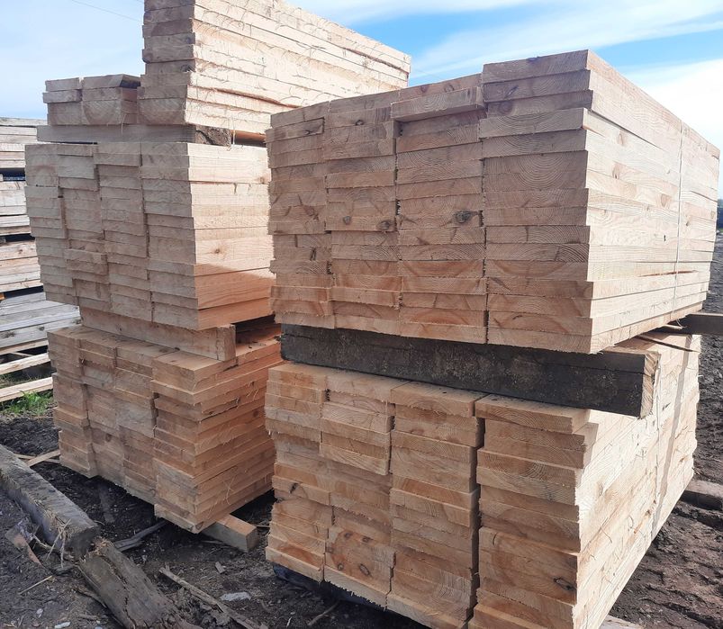 więźba dachowa, deski,pellet