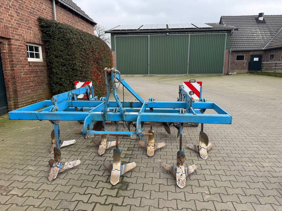 Стерневий культиватор   Lemken Smaragd 9 ширина 3м