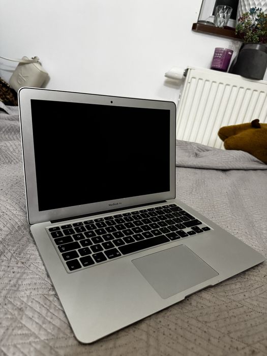 IDEALNY MacBook Air 13 [2017]
