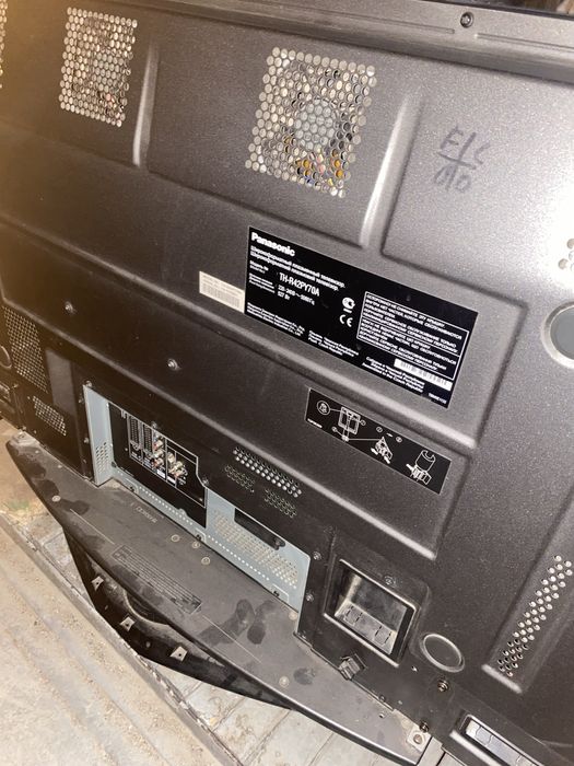 Телевизор Panasonic плазма