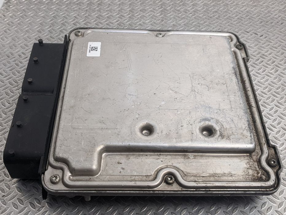 Блок керування двигуном Touareg NF 2010-2014 Мозги Туарег НФ Разборка