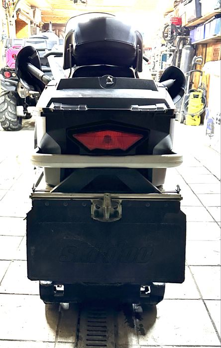 Снегоход BRP в хорошем состояни.