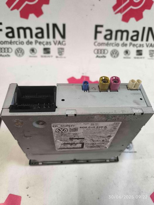 Rádio / Auto Rádio VW GOLF VII Van 2.0 TDi BlueMotion (110 kW / 150 cv) [05.2013 - 05.2014] 5G0035846A (OEM) | CQXV23F1A (OEM) | FA0300016A (OEM)