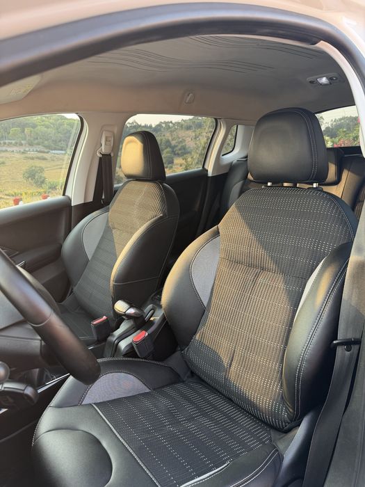 Peugeot 2008 Allure 2016