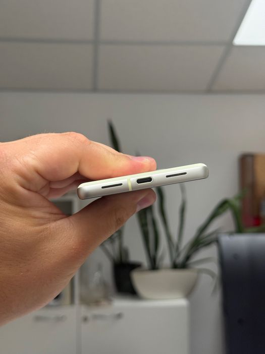 Google Pixel 7 128GB Lemongrass Neverlock • Піксель 7 128ГБ Гарний стан