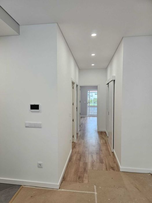 Apartamento T2+2 em Lobão, com 2 pisos