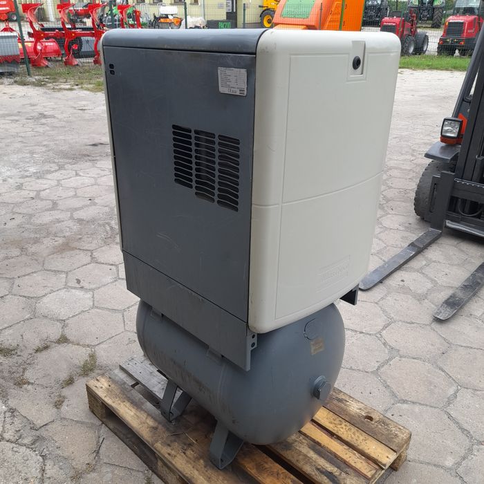 Sprężarka śrubowa Atlas Copco GX2 + zbiornik 200L 7.5bar