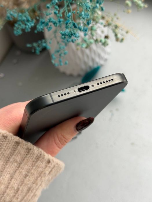 Apple iPhone 15 Pro Max 512GB Black. Neverlock. Esim