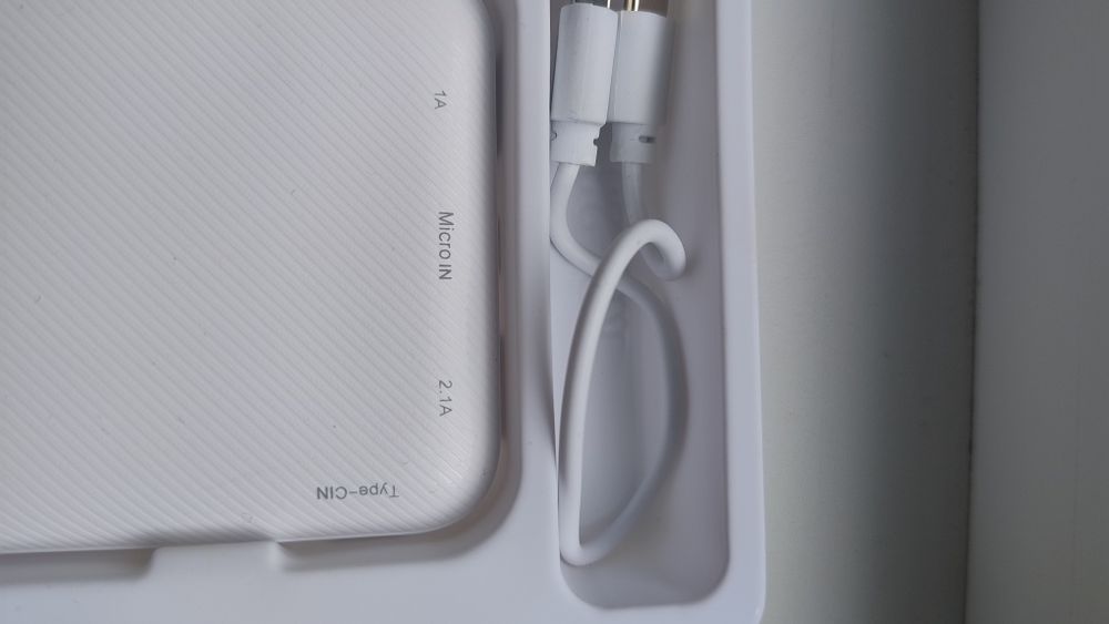 Повербанк Power bank 10 000