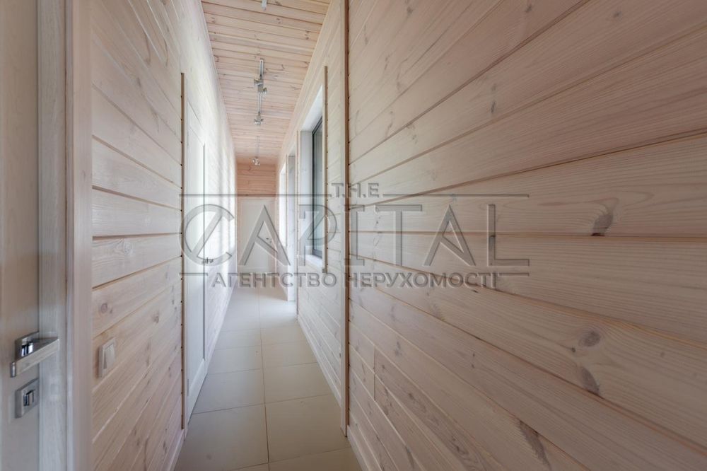 Будинок 4 кімнати 200 м² в Підгірцях, автономний