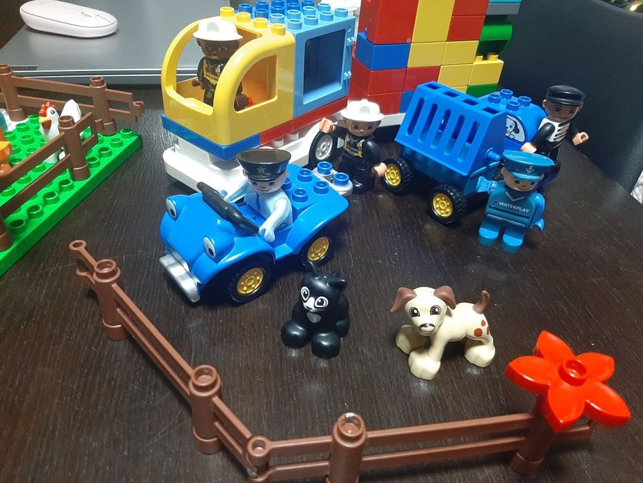 Klocki Lego Duplo farma + policja