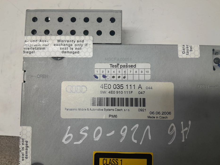 Caixa / leitor CDs AUDI A6 (4F2, C6)