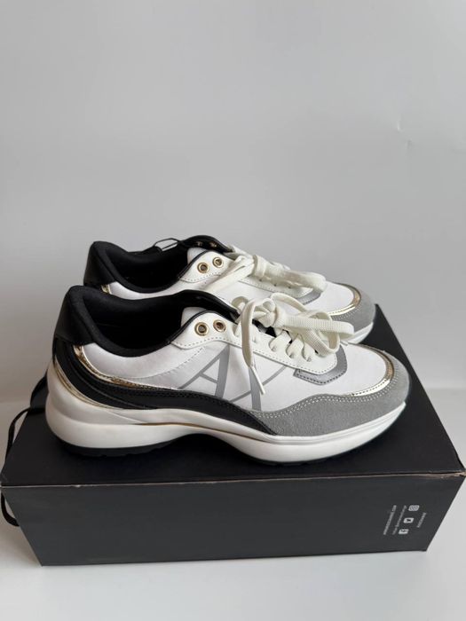 Кросівки кроссовки жіночі Armani Exchange 41p