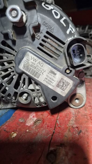 Varios alternadores  grupo vag