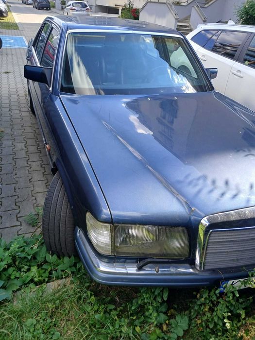 Mercedes-Benz W126 500