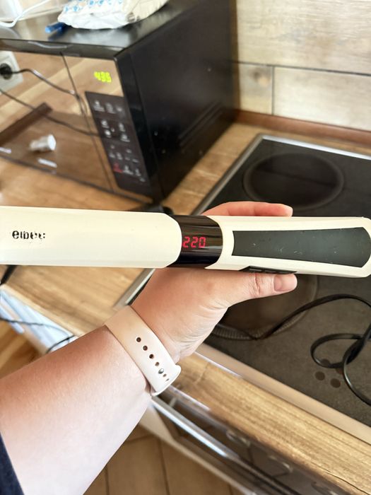 Плойка для волосся Elbee E-14320 для вирівнювання з LED дисплеєм