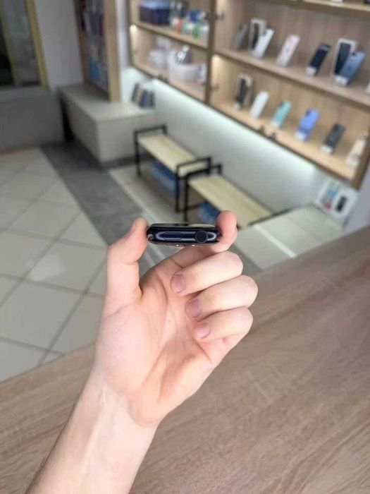 Отличные Apple Watch 9 45mm