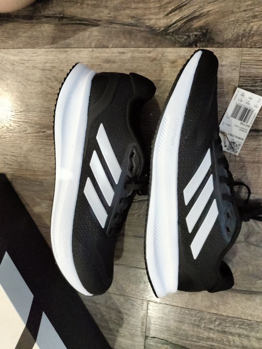 Кросівки  adidas runfalcon 5 оригінал  43.5 ;44 ;44.5.;