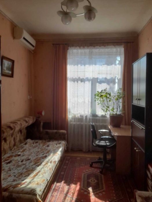 Продам 2 кім. парк Шевченко провулок Ф.Макаревського, І.Акінфієва