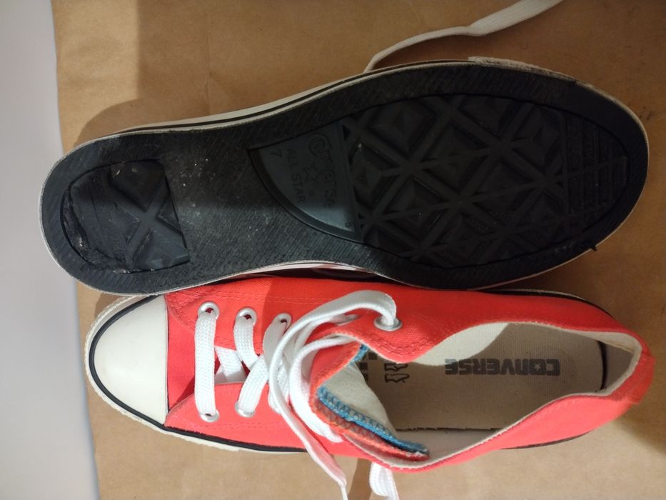 Trampki Converse 40.     25,5 cm