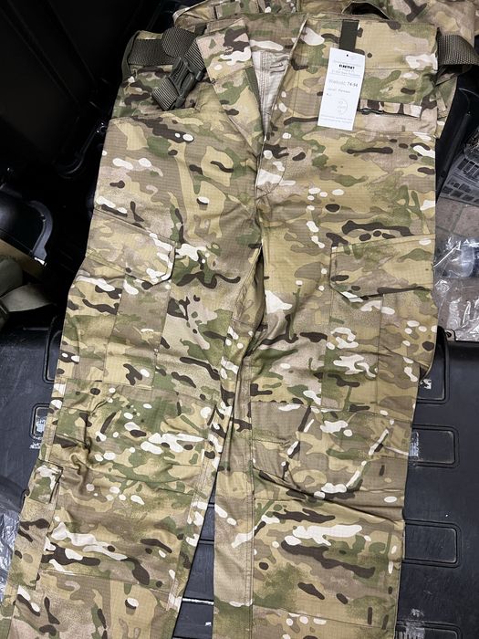 Mundur nowy multicam