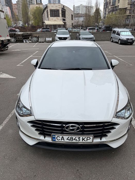 Hyundai Sonata DN8