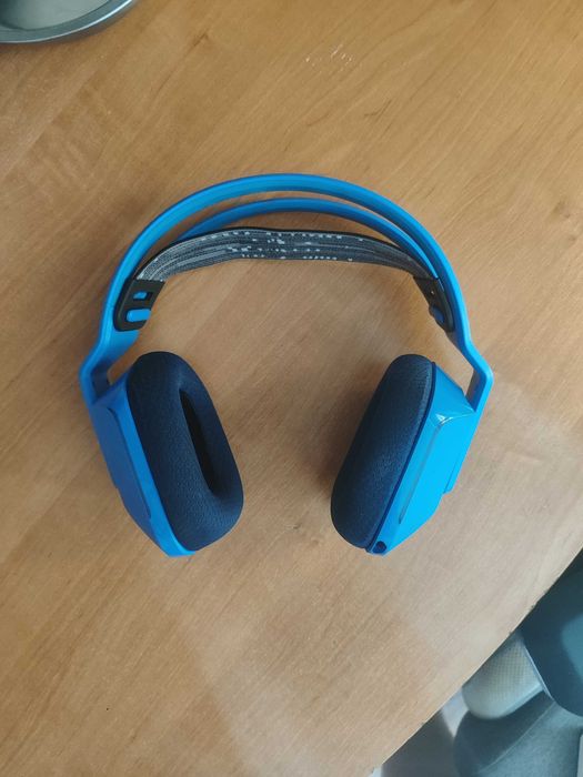 Наушники Logitech G733