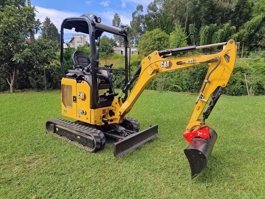 Mini escavadora cat 1.7 tn