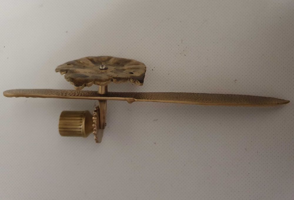 Candelabro / Castiçal de parede para vela, baixo relevo - Anos 60