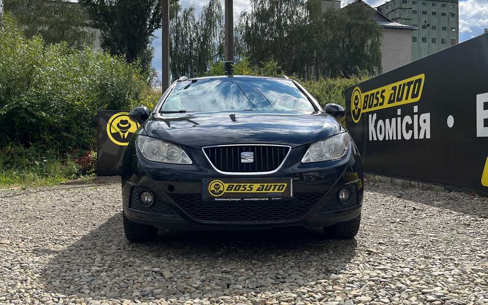Seat Ibiza 2011 року