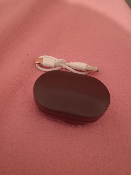 Fones bluetooth com caixinha