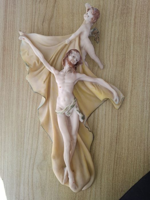 Estátua de Jesus para pendurar